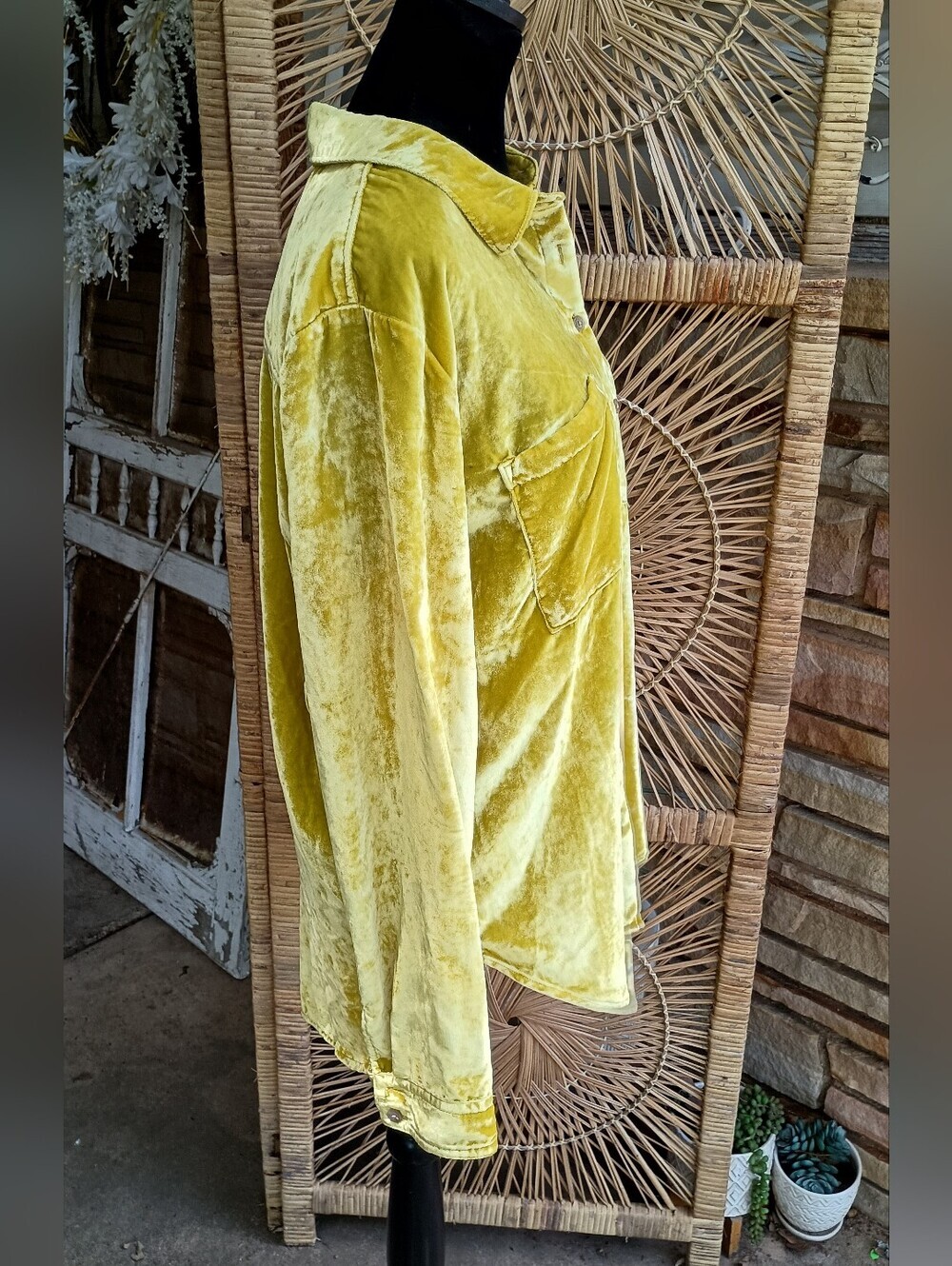 Pilcro Anthropologie Velvet Button Down Shirt in Mustard Yellow_12 - Picture 5 of 8